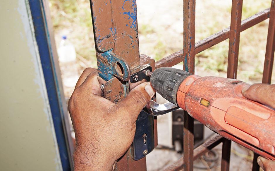 techniciens qualifiés serrurier ouverture de porte Alfortville